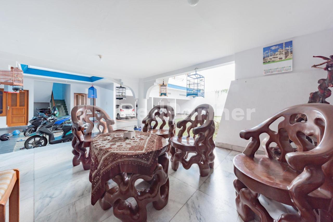 Biru Homestay Bandung Mitra Reddoorz 外观 照片